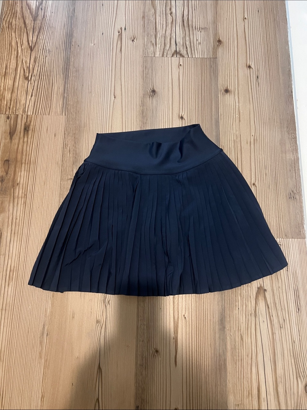 ALO Yoga Black Pleated Skater Skirt